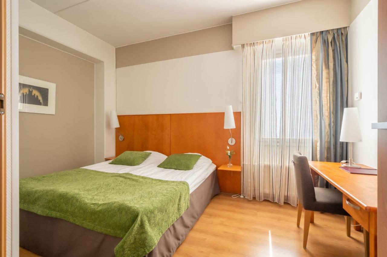 Hotelli Raahen Hovi Экстерьер фото
